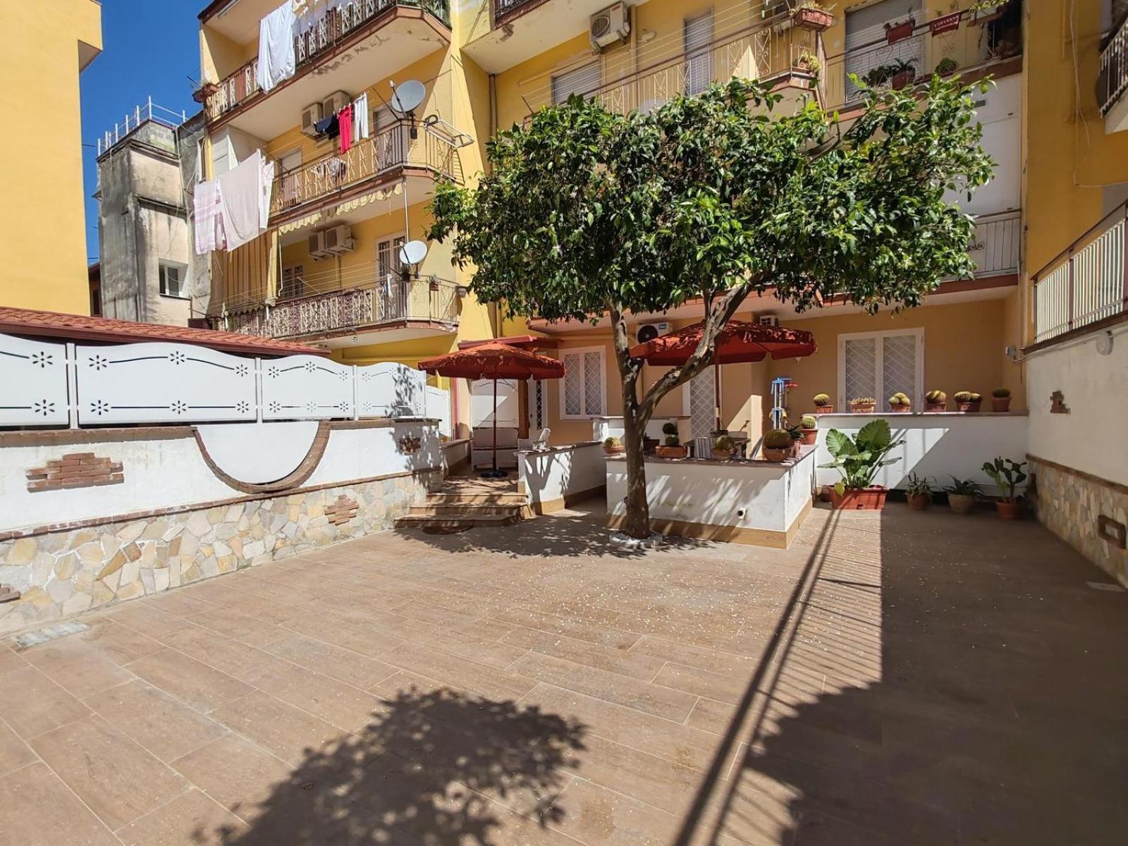 Double Free Parking Anna Verra Cottage Marano di Napoli Exterior foto