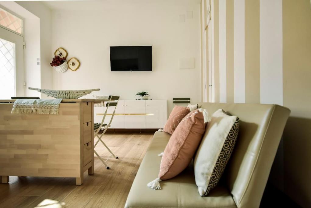 Double Free Parking Anna Verra Cottage Marano di Napoli Exterior foto
