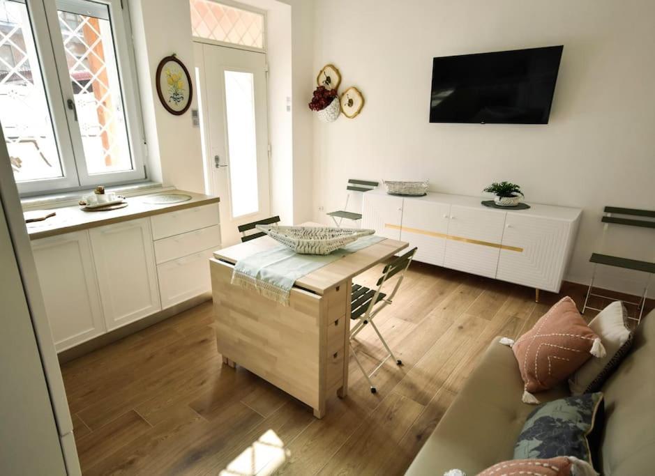 Double Free Parking Anna Verra Cottage Marano di Napoli Exterior foto