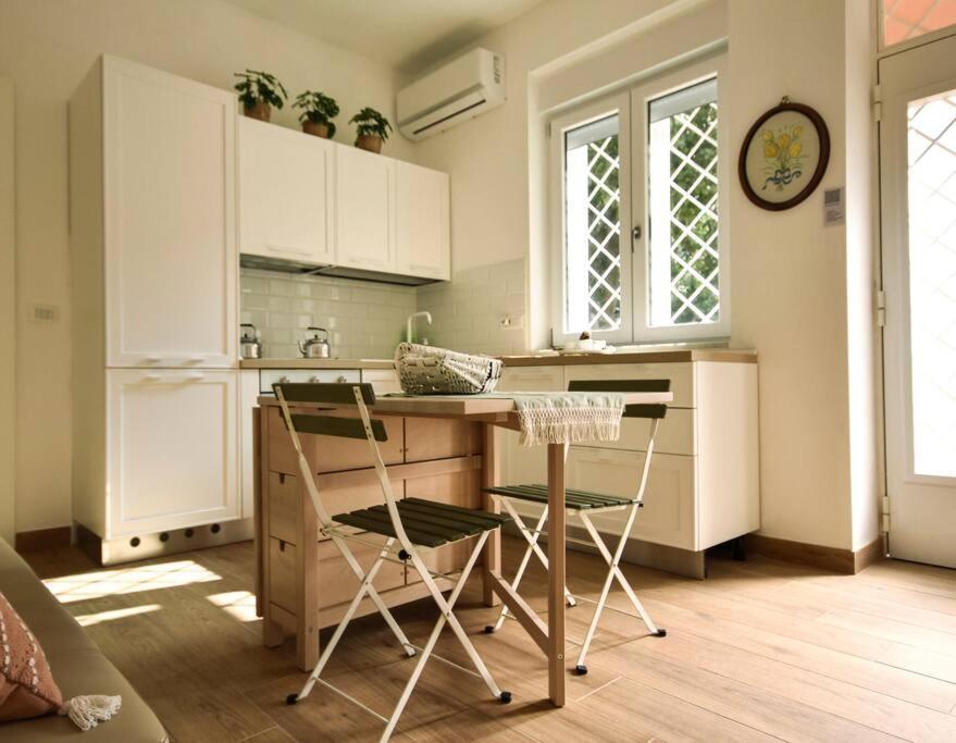 Double Free Parking Anna Verra Cottage Marano di Napoli Exterior foto